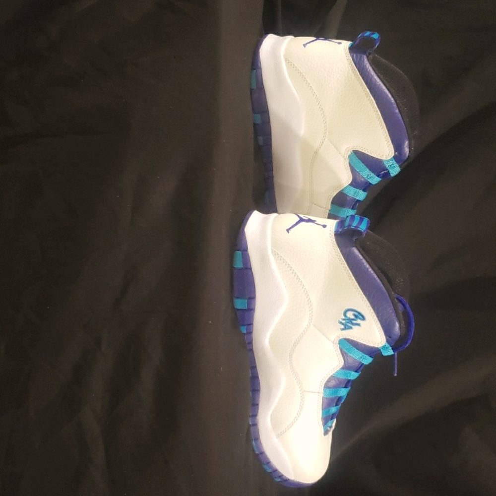 Jordan 10 Charlotte Hornets 7 youth womens 8.5   SOLD